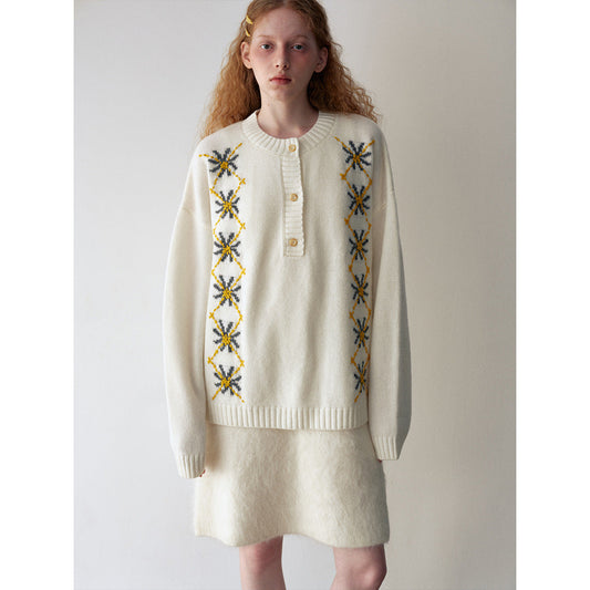 Early spring new casual crew neck hand-embroidered all-wool versatile woolen pullover top