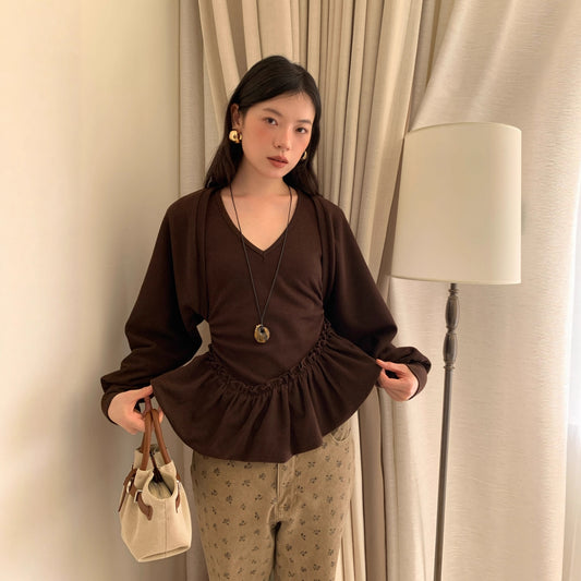 Soft waxy knitted shawl vest two-piece sweater set
