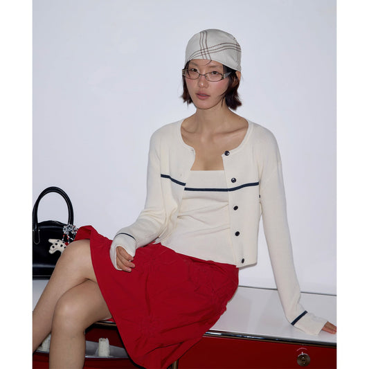 Korean niche contrasting color wool cardigan knitted sweater stacked with short tops