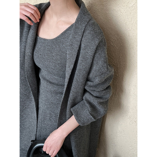 French simple high-end sense 2025 women's autumn and winter new cardigan + vest + wide-leg pants three-piece set ss658